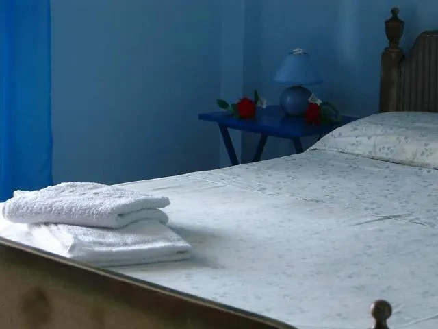 Alex - Nancy - Zaga Koróni