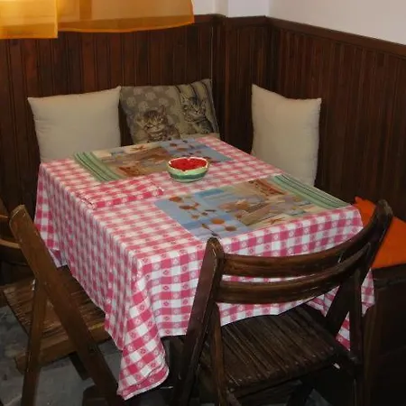 Alex - Nancy - Zaga Koroni (Messinia)