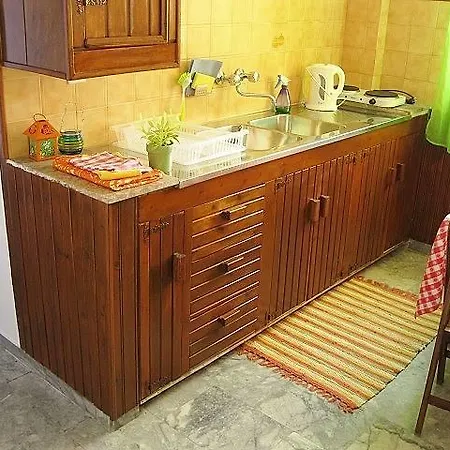 Alex - Nancy - Zaga Koroni (Messinia)
