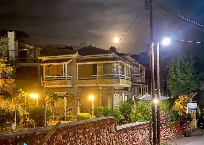 Alex - Nancy - Zaga Koróni