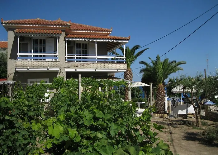 Alex - Nancy - Zaga Apartmán Koróni